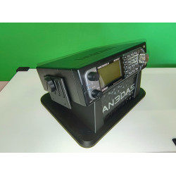 Geräteständer für div. Funkgeräte Gerätebreite 157 - 245mm