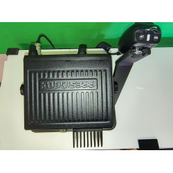 Geräteständer für div. Funkgeräte Gerätebreite 157 - 245mm